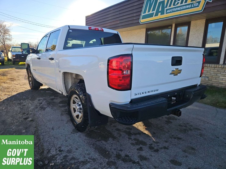 2017-chevrolet-silverado-1500-image-8