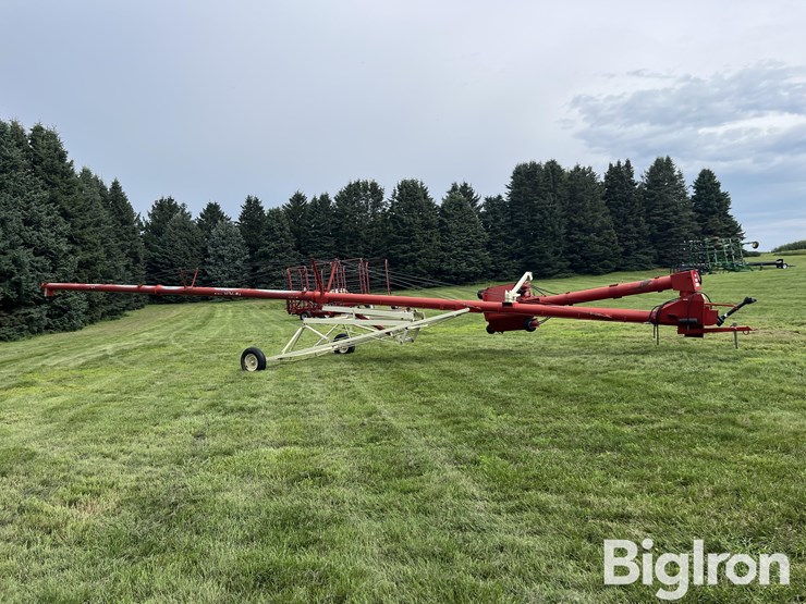 buhler\-farm-king-1070-swing-away-auger-image-4