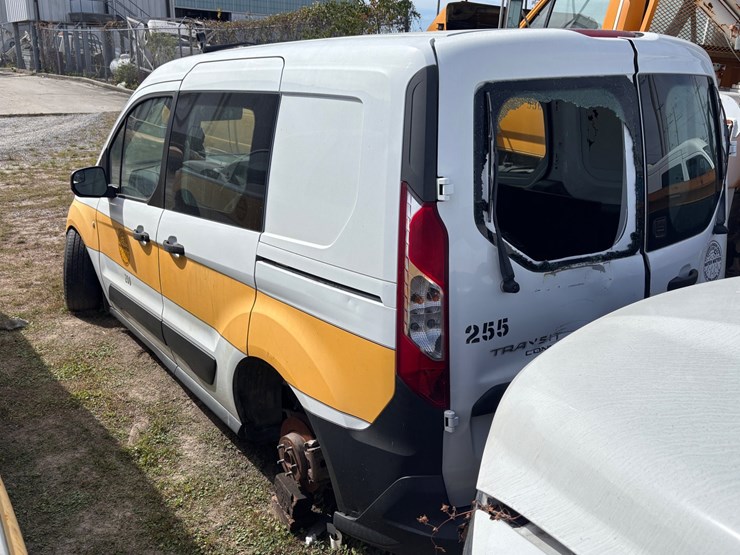 #61-•-ford-transit-connect-cargo-van-with-2.5l-engine-image-4