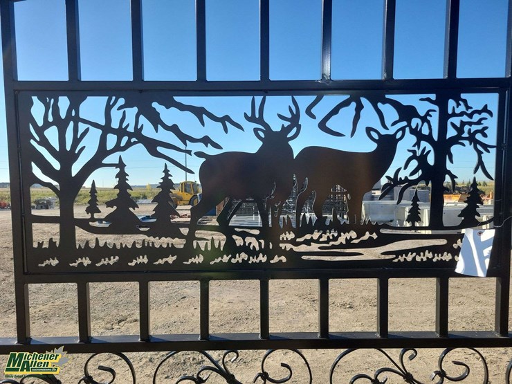 deers-gate-236"x10.5"x102-unused-image-4