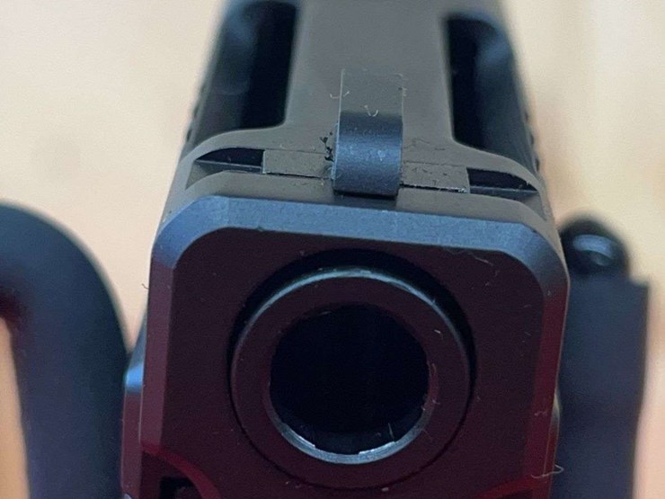 springfield-armory-xd-9mm-semiauto-pistol-image-6