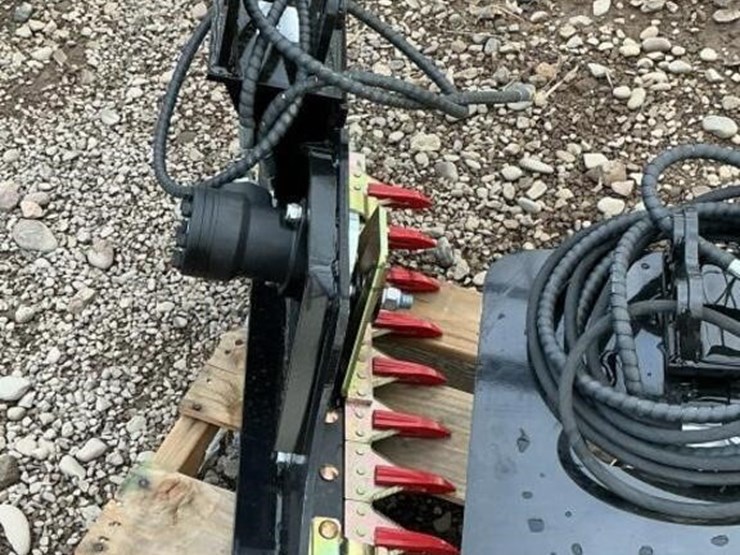 mini-excavator-attachments-image-6