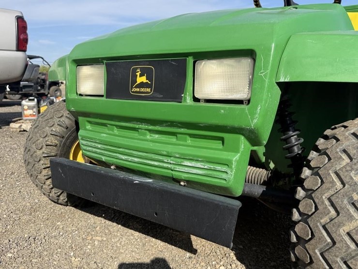john-deere-gator-image-5