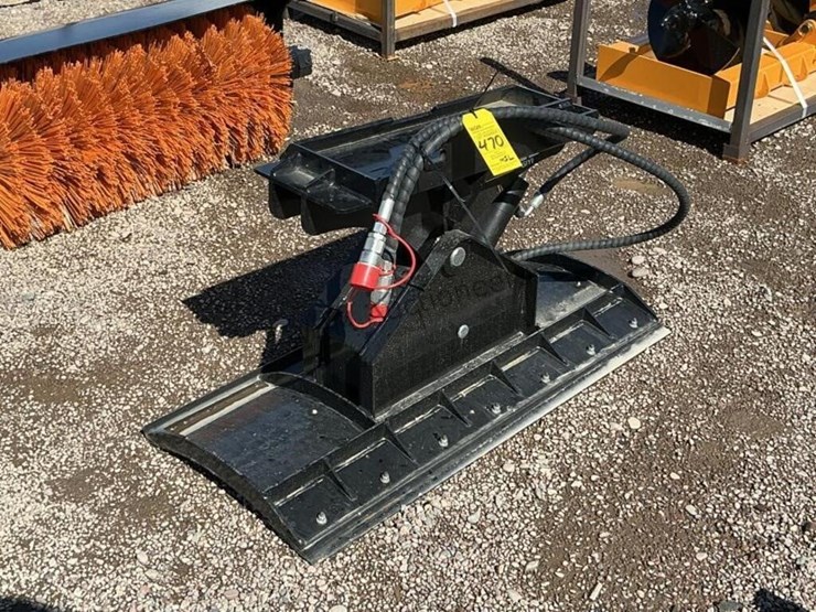 2026-giyi-42in-smow-blade-for-stand-up-skid-steer-image-1