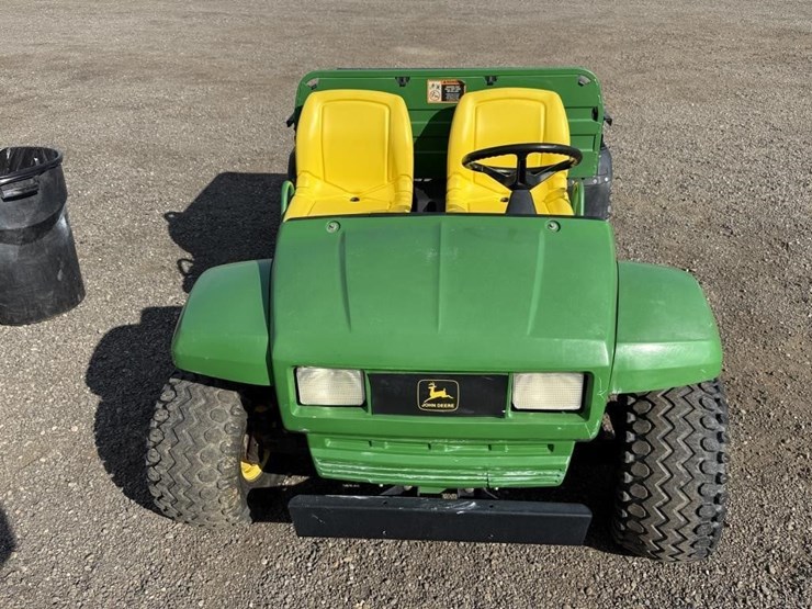 john-deere-gator-image-6