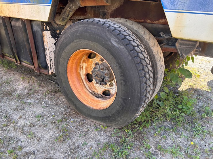 #35-•-sterling-vac-con-combination-sewer-vacuum-truck-image-7