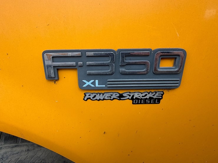 #91-•-1996-ford-f-350-xl-power-stroke-diesel-utility-truck-image-17
