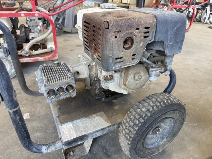 devilbiss-excell-commercial-pressure-washer-image-4