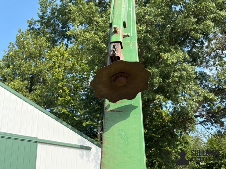 john-deere-7200-maxemerge-8r36"-corn-planter-image-20