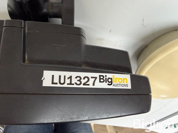 case-ih/trimble-fm-750-monitor-w/ag25-gnss-receiver-image-17