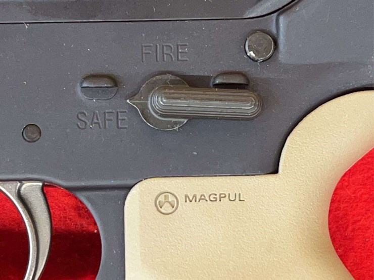anderson-am-15-.223-semiauto-rifle-image-16