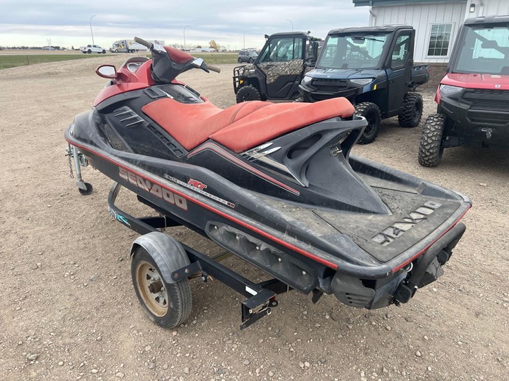 2006-rxt-jet-ski-image-7
