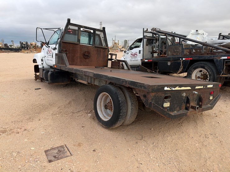 1998-chevrolet-c6500-flatbed-truck-image-2
