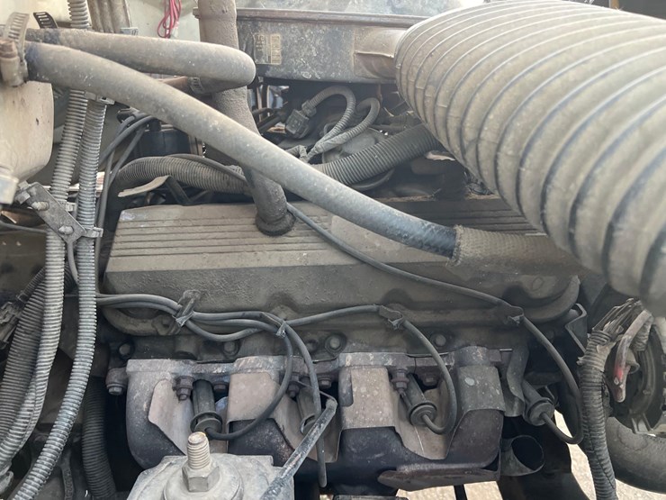 1991-chevrolet-kodiak-fuel-truck-image-17