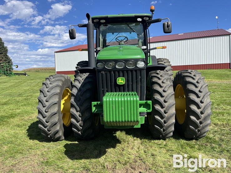 2010-john-deere-8295r-mfwd-tractor-image-2