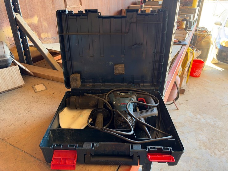 #1181-•-bosch-hammer-drill-corded-image-1