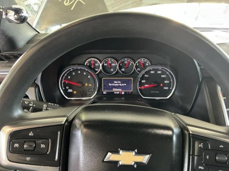2021-chevrolet-tahoe-suv-image-15