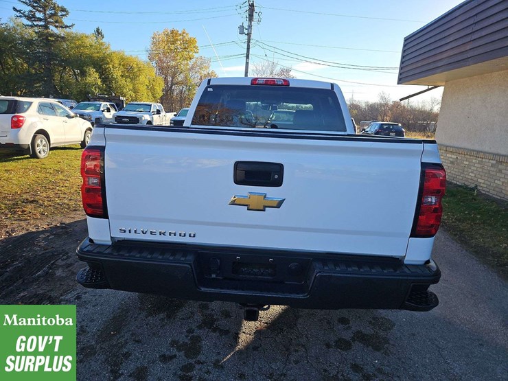 2017-chevrolet-silverado-1500-image-7