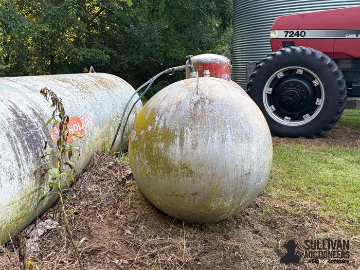 1970-master-tank-&-welding-500-gal-propane-tank-image-4