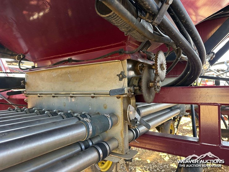 seedhawk-65-ft.-plus-seeder-image-48