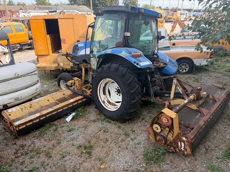#83-•-2007-new-holland-ts100a-tractor-image-1