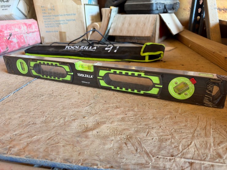 #41-•-toolzilla-multi-tool-leveler-image-1