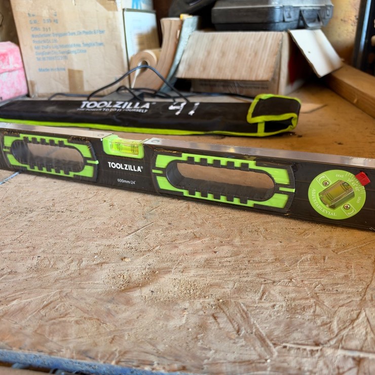 #41 • Toolzilla Multi Tool Leveler