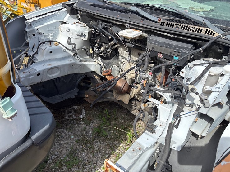 #68-•-2012-ford-transit-wagon-image-9