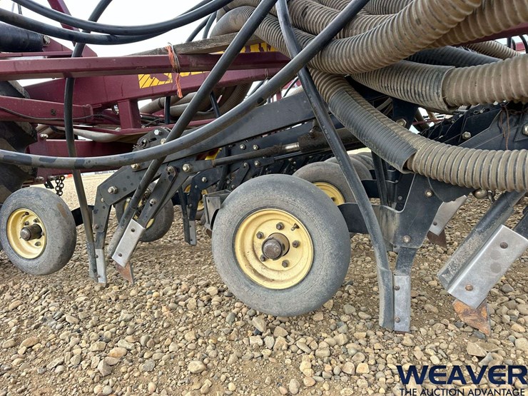 2010-seedhawk-62-ft.-seeder-image-30