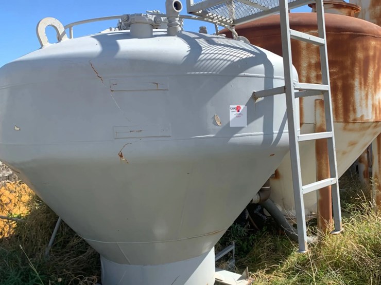 skidded-dry-bulk-storage-tank-image-2