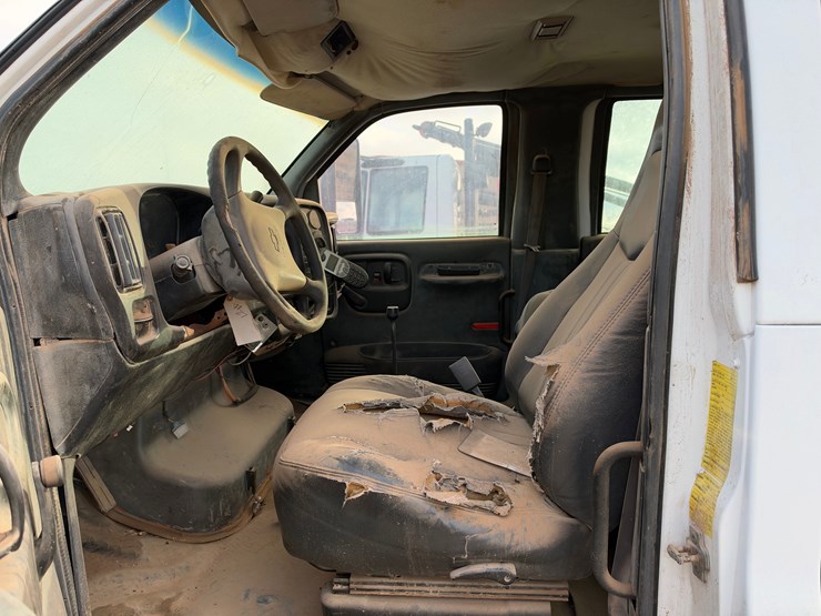 2007-chevrolet-kodiak-c5500-image-10