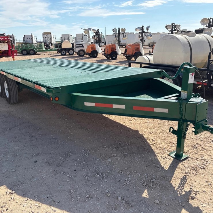 2011 BIG TEX 20’ X 102” T/A BUMPER PULL UTILITY TRAILER