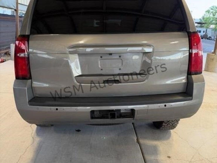 2019-chevrolet-tahoe-suv-image-12