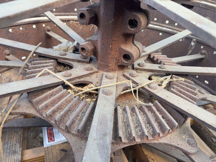 (2)-steel-wheels-image-6