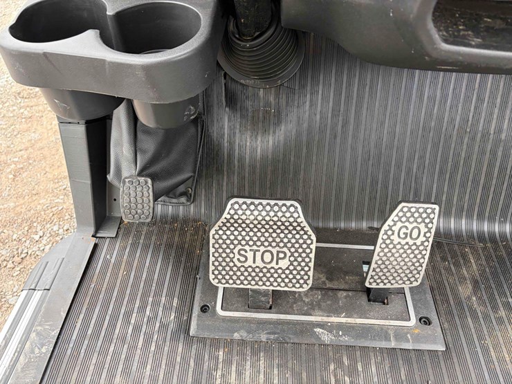 unused-hq100-battery-operated-golf-cart-*not-put-together-pictures-for-reference*-image-11