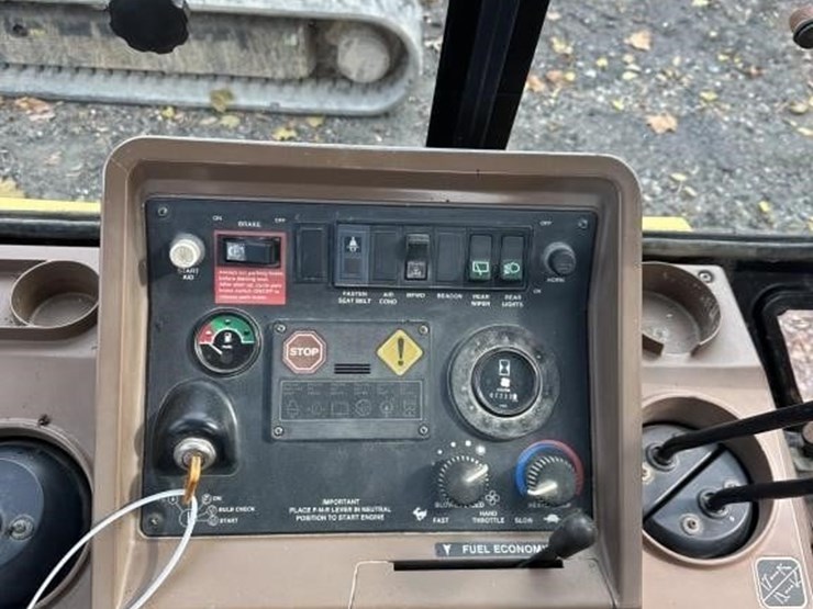 1996-deere-310d-image-7