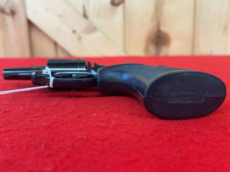 charter-arms-.38-special-da-revolver-image-6