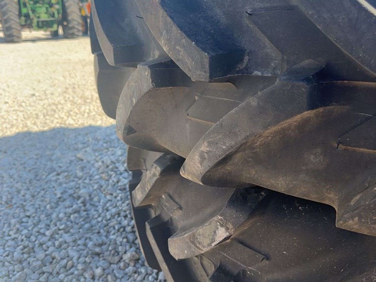 michelin-tires-13.6r38-image-4