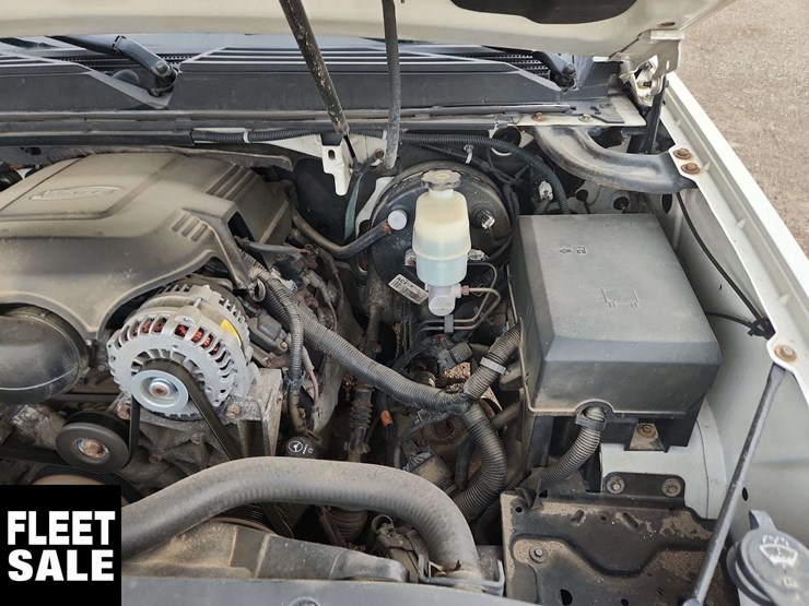 2007-cadillac-escalade-ext-awd-4dr-crew-cab-5.8-ft-box-image-30