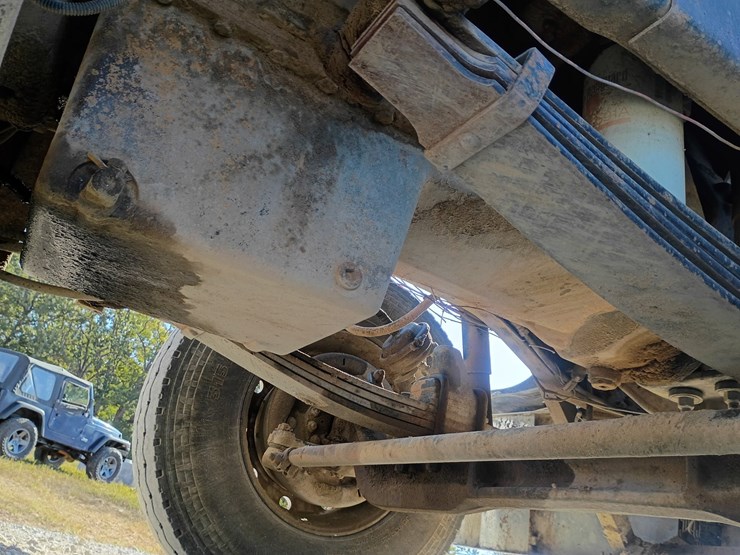 #27067-•-1984-kenworth-w900-tri-axle-dump-truck-image-40