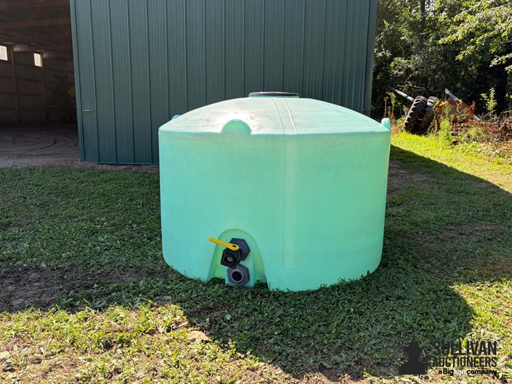 snyder-industries-550-gal-poly-tank-image-2