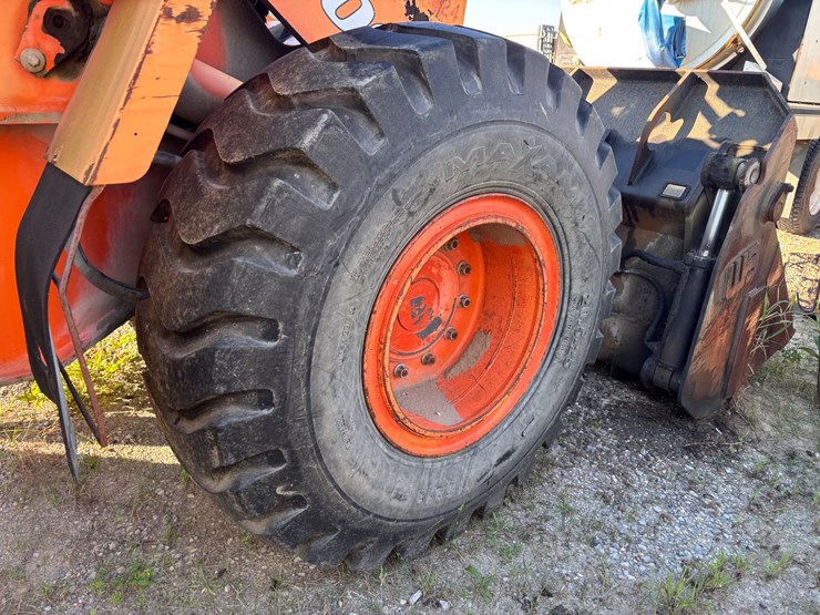 #1-•-doosan-dl-250-articulated-wheel-loader-image-22