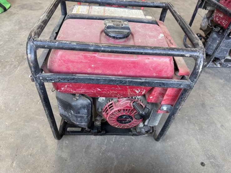 honda-eb3000c-generator-image-5