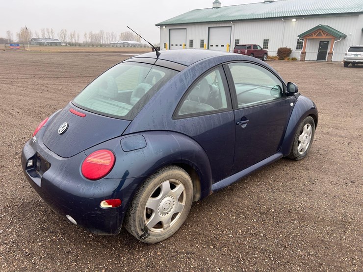 2000-volkswagen-beetle-image-5