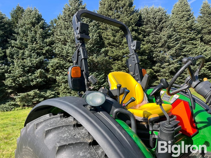 2011-john-deere-5075m-mfwd-tractor-w/533-loader-image-18