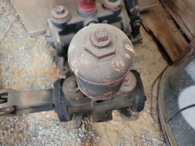 (2)-pumps-image-3