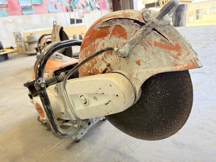 stihl-ts420-gas-cutt-off-saw-image-4