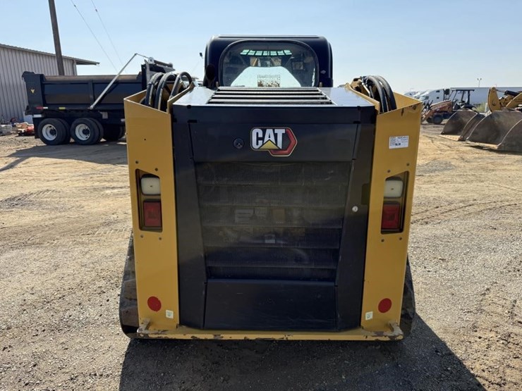 2022-caterpillar-279d3-image-22