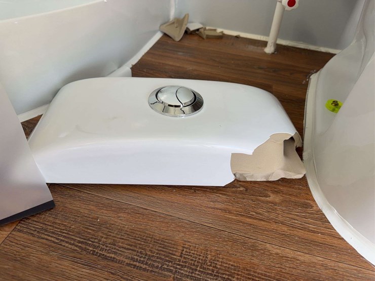 prefabricated-portable-restroom-unit-image-10
