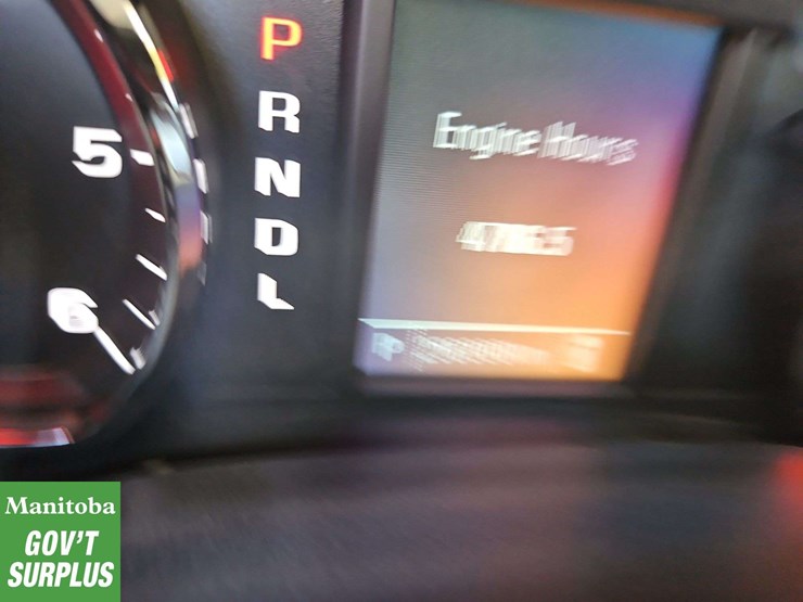 2017-chevrolet-silverado-1500-image-28